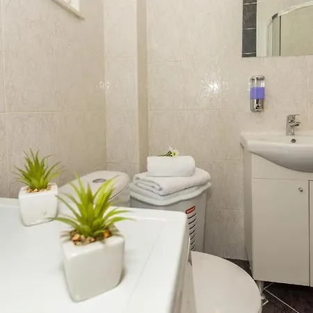 Marta Apartament *