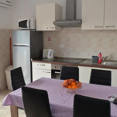 Marta Apartment