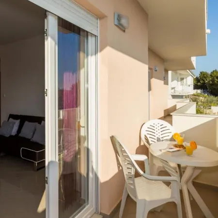 Marta Apartment
